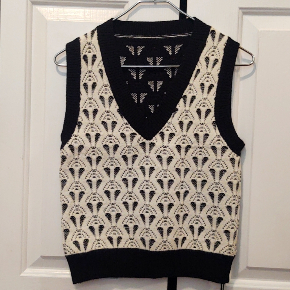 Sweater Vest